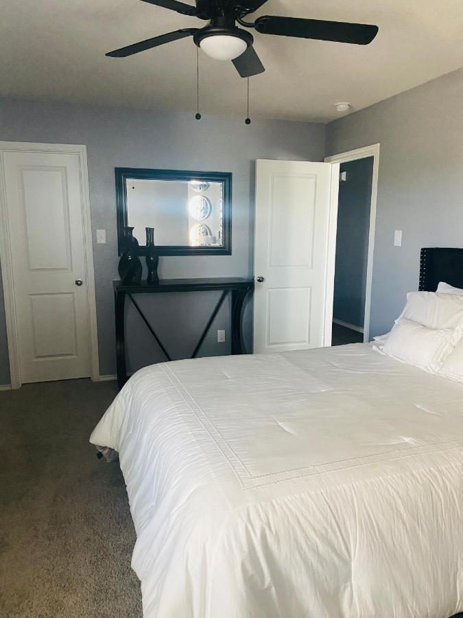 Сasa de vacaciones Cozy Selfie House Near Bmt Lackland *